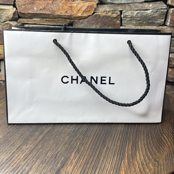 Chanel Pearl Sunglasses Style- 4235-H, 108/S4, - Picture 14 of 14